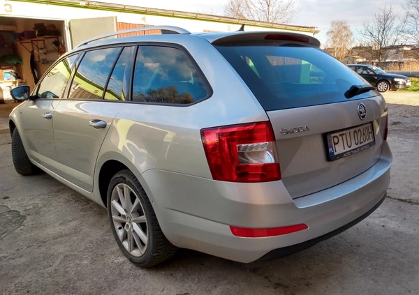 Skoda Octavia cena 51000 przebieg: 166000, rok produkcji 2016 z Turek małe 781